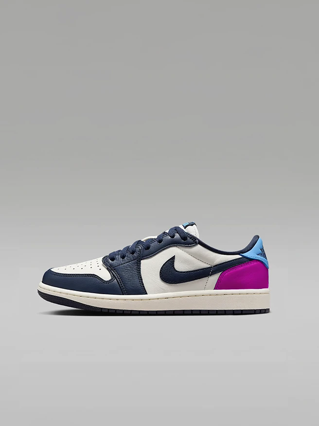 Shoe example with a purple accent panel.